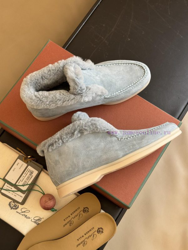 Top version logo pian... a classic fur shoe new color schemeThe price of cabinets has increaesgfa0jb - Image 6