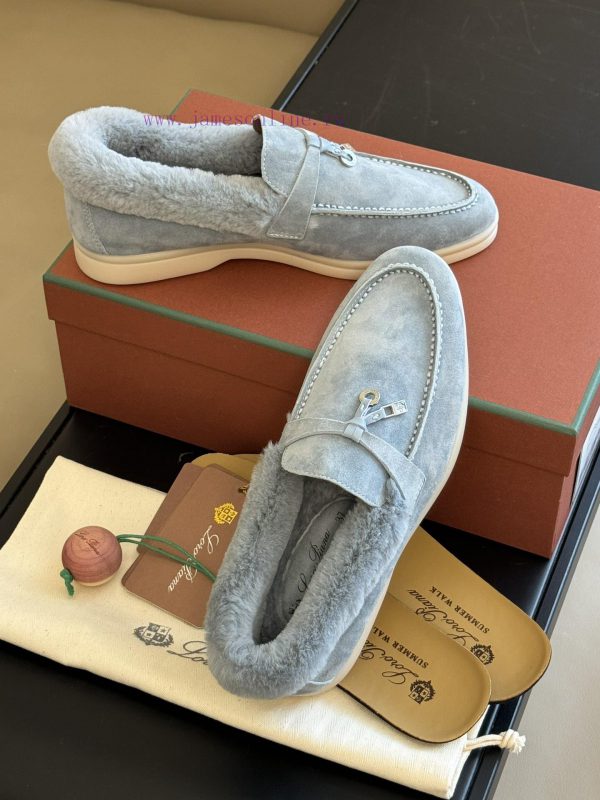 Top version logo pian... a classic fur shoe new color schemeThe price of cabinets has increapq2potxz - Image 10
