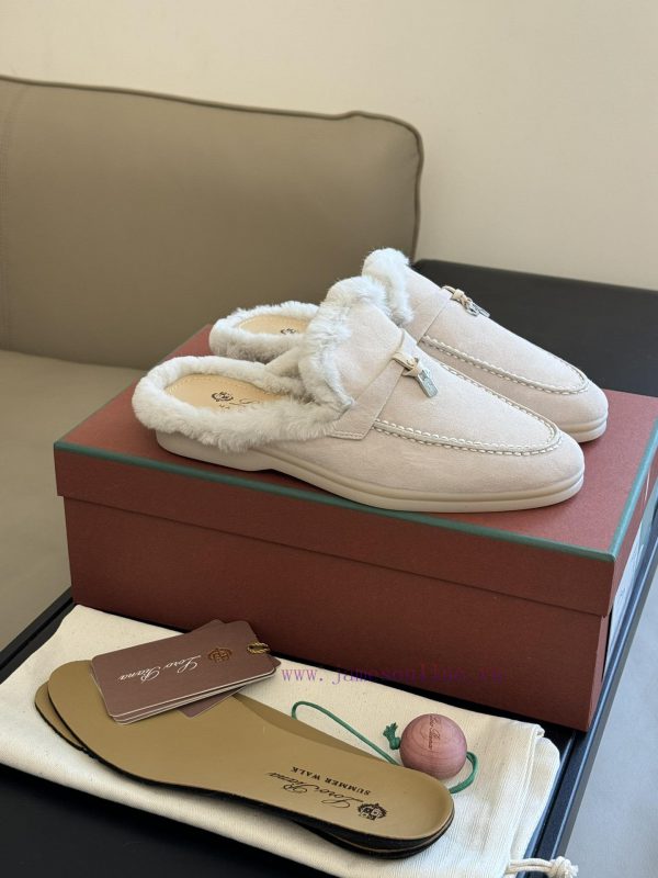 Top version logo pian... a classic fur shoe new color schemeThe price of cabinets has increat2dphf7b