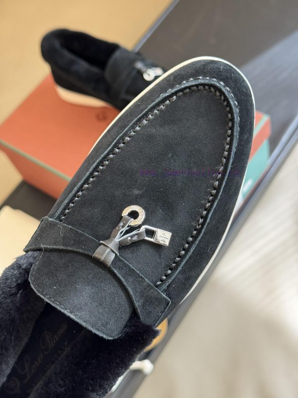 Top version logo pian... a classic fur shoe new color schemeThe price of cabinets has increafcmelqng - Image 6