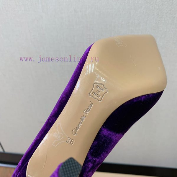 Gianvit Ross classic single shoe. This shoe is full of femininity at first glance, and thoseyd75mx3o - Image 10