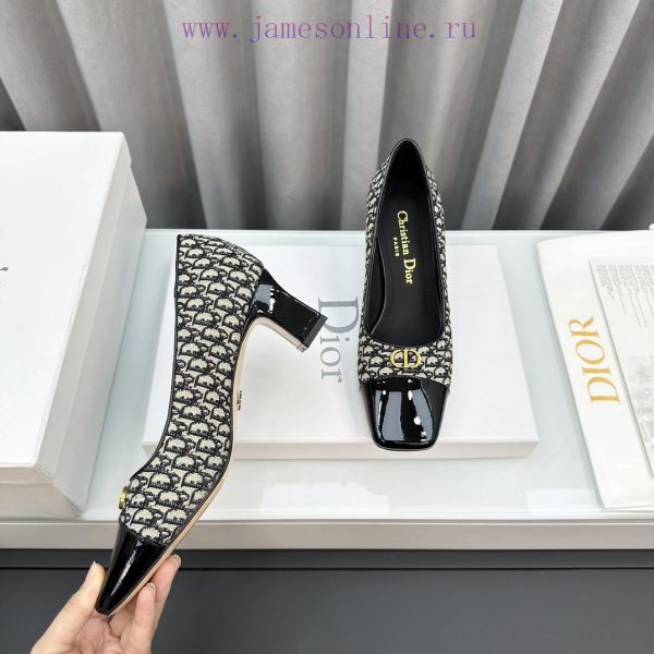 2023 Spring/Summer Latest Fashion Show High End Collection D-Doll Retro Roman Style CD Lette57sd5u2l - Image 3