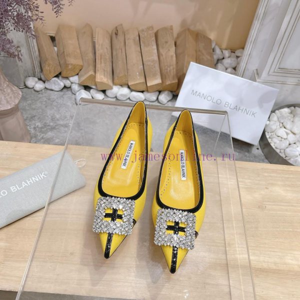 MANOLO BLAHNlK 2023 Autumn New Collectionᵀᴴᴱ ᴮᴱˢᵀ ᴵˢ ᶠᴼᴿ ᵞᴼᵁMB has always been a dream shoe j4pfowcd