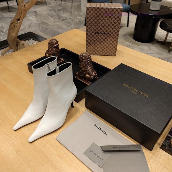 Balenciaga 2023 Autumn/Winter Model Collection2023 official retro "cloth pattern BB printingv3iu8x2w