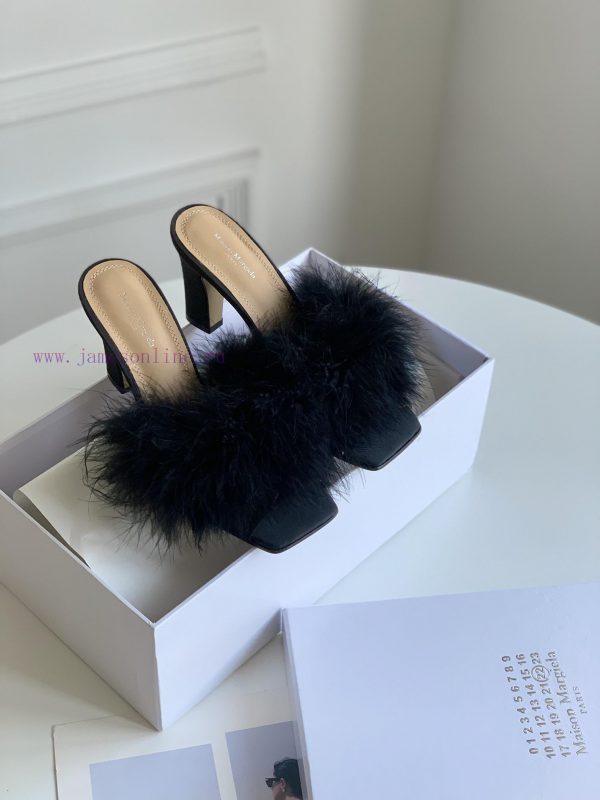 High quality Maison Margiela MM6 new slippersUpper mink fur lining sheepskin heel height 5.5extzphgm