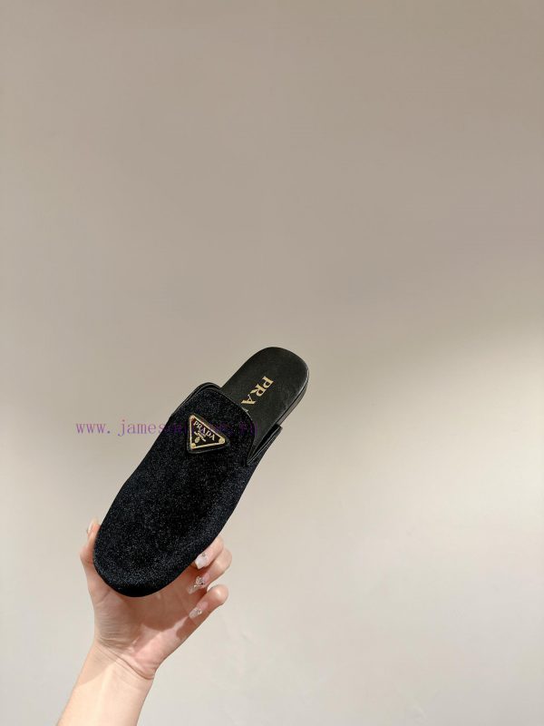 ️  Prada Velvet Flat Shoes Top of the line Many internet celebrities Injection molded triangbaiwb8yn - Image 6
