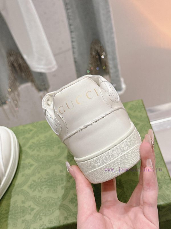 . ???? * 24SS latest sports couple shoes retro distressed white shoes, original development qh8kdj23 - Image 8