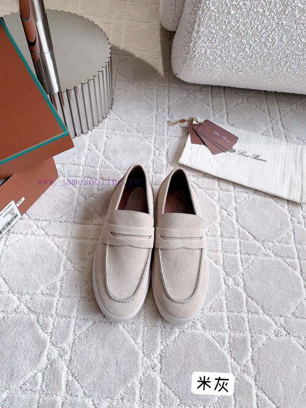 Loro Pian * LP's timeless classic men's loafers are simple, fashionable, and have a super co7qludbiz