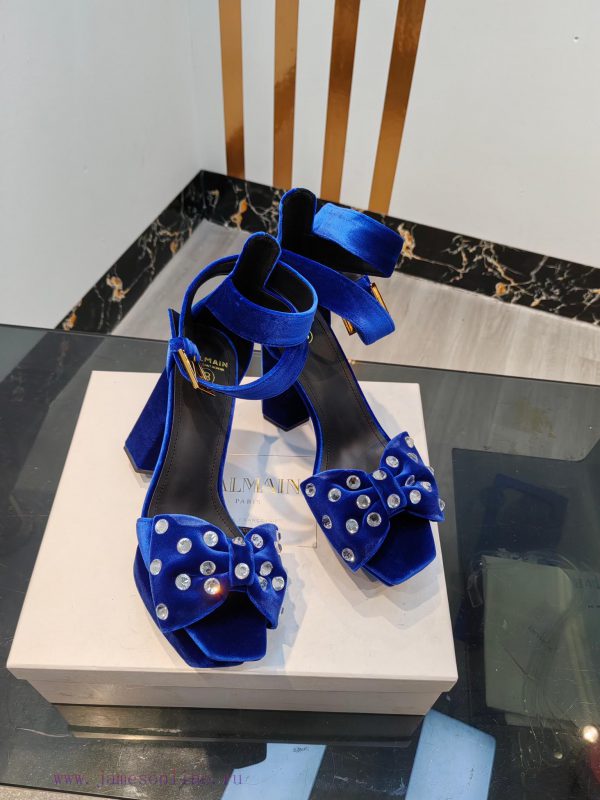 Out, ??? * ??? Balman 2024 Spring/Summer Fashion Show Original Korean Velvet Diamond High Hejbegcwpd - Image 9
