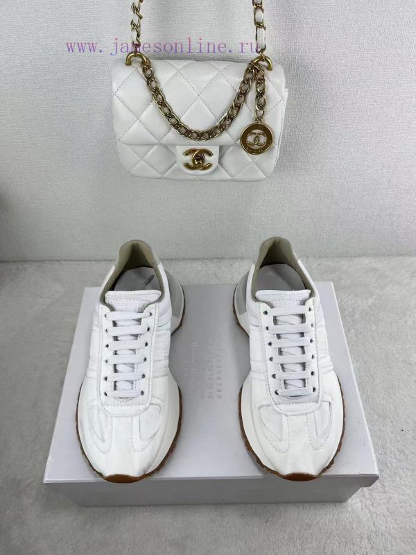 Maison Margiela mm6 Put it on, take the steps of your life, accompany it, and embark on a di3yzz3ypw - Image 2