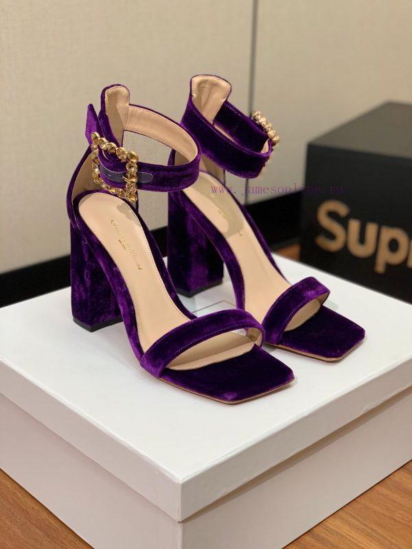 Gianvit Ross diamond buckle thick heel sandals are simple yet have other designs that perfecws8nk62d - Image 3