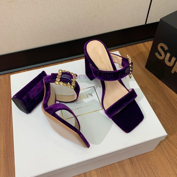 Gianvit Ross diamond buckle thick heel sandals are simple yet have other designs that perfecws8nk62d - Image 6