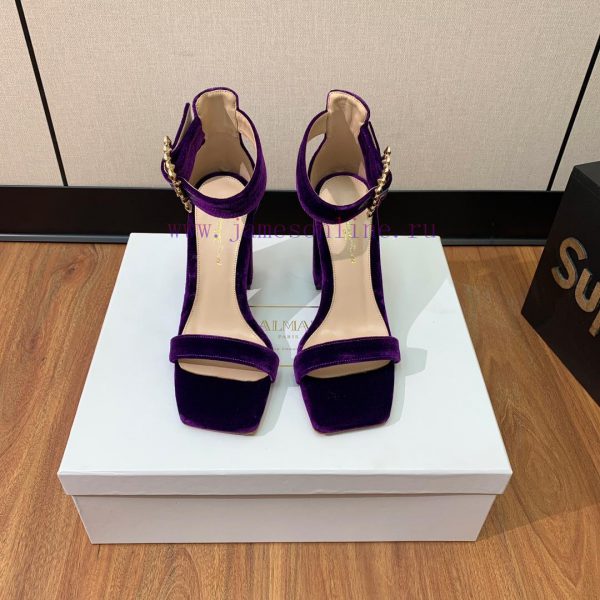 Gianvit Ross diamond buckle thick heel sandals are simple yet have other designs that perfecws8nk62d - Image 7