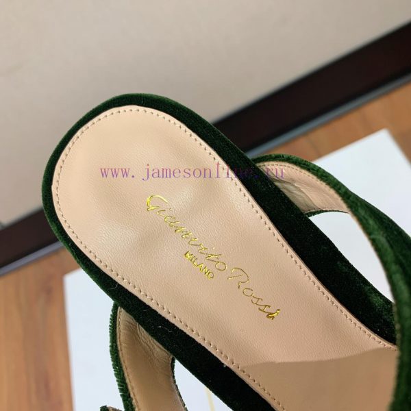 Gianvit Ross diamond buckle thick heel sandals are simple yet have other designs that perfecld5rtn28 - Image 9
