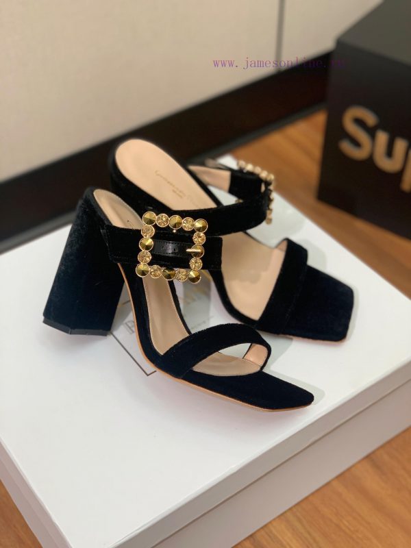 Gianvit Ross diamond buckle thick heel sandals are simple yet have other designs that perfectib4h0en - Image 8