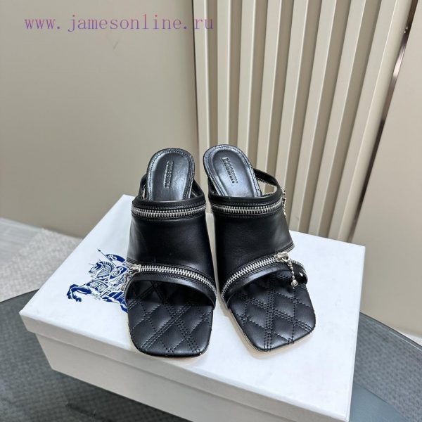 BURBERRY | SS24 Women's New SandalsShoe upper sandals, made of glossy leather fabric and feasenwg7c2 - Image 4