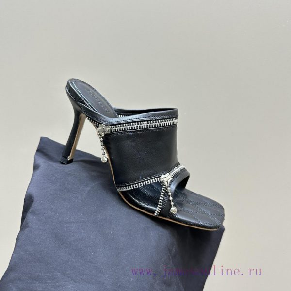 BURBERRY | SS24 Women's New SandalsShoe upper sandals, made of glossy leather fabric and feasenwg7c2 - Image 8