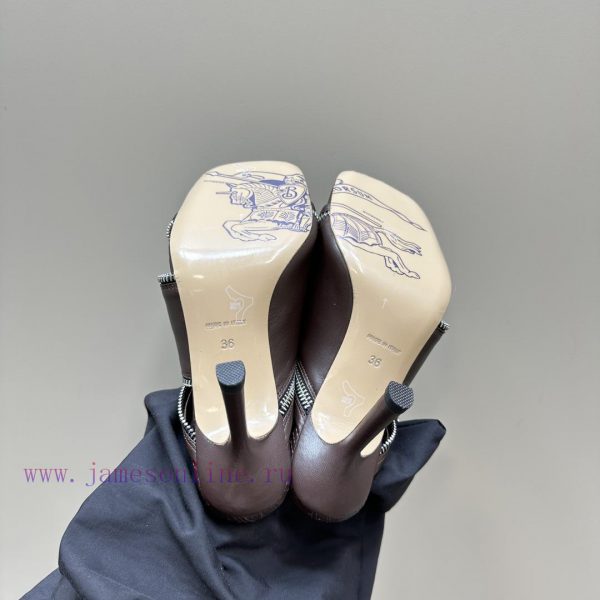 BURBERRY | SS24 Women's New SandalsShoe upper sandals, made of glossy leather fabric and fean1u9qk9h - Image 10