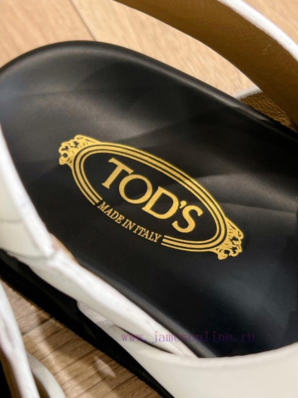 Tods 2024 Fashion Show Roman Sandals Pig Cage ShoesHand woven leather with retro and fashionxktow9ob - Image 8
