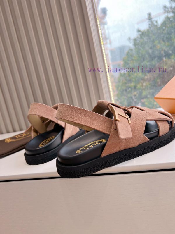 Tods 2024 Fashion Show Roman Sandals Pig Cage ShoesHand woven leather with retro and fashionpip8ah20 - Image 10
