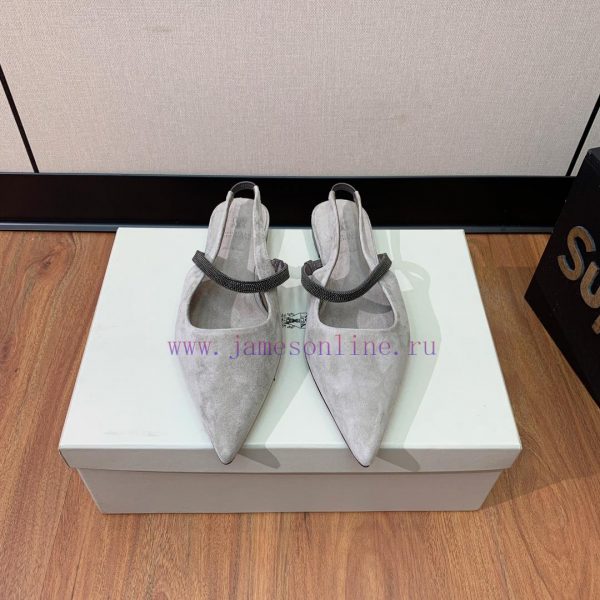 The classic inspiration of BRUNELL CUCINELL rear air flat sandals defines the modern and elezdcp1cna