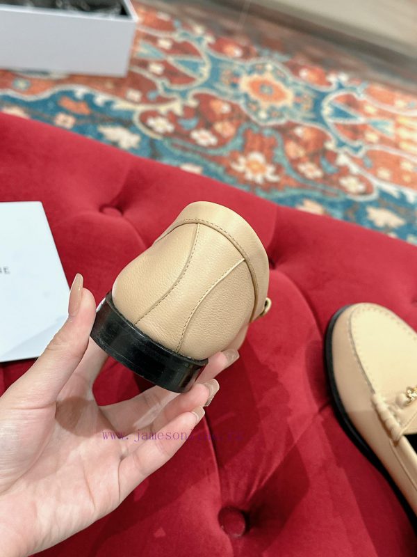 ️ CELINE Sillin Lefu shoes Caesar door buckle series casual small leather shoes are super sux1qbiwii - Image 10