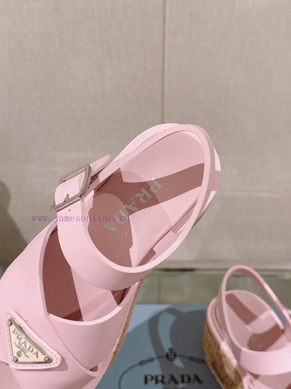 -24Fw Spring/Summer New Prada Wood Grain Thick Bottom Cross Rubber SandalsThis rubber sandalbn19bg29 - Image 9