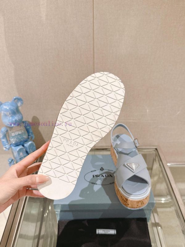 -24Fw Spring/Summer New Prada Wood Grain Thick Bottom Cross Rubber SandalsThis rubber sandalghpafn1a - Image 10