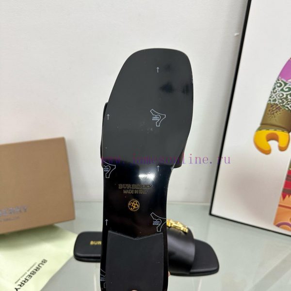 New product launched Burberry flat slippersChannel goods vulcanization must be consistent wh6ntio0ig - Image 7