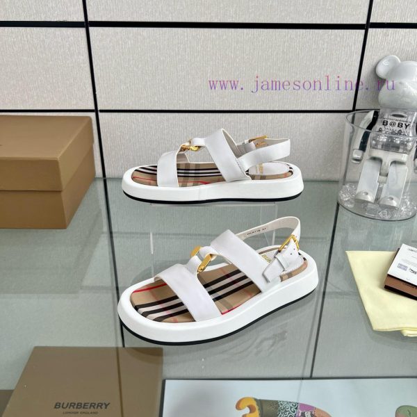 Male size 10Burberry's new slippers are manufactured using complex processes. The absolutelyctjt2fuj - Image 8