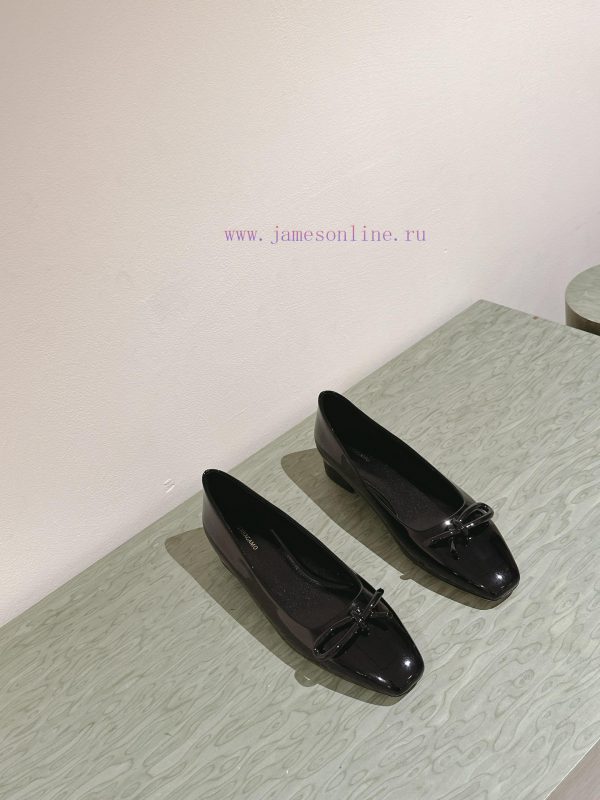 | ²⁰²4 ??  ??Ferragam"Ferragamo Spring/Summer Collection's new product features a square bt2dsw2j3 - Image 8