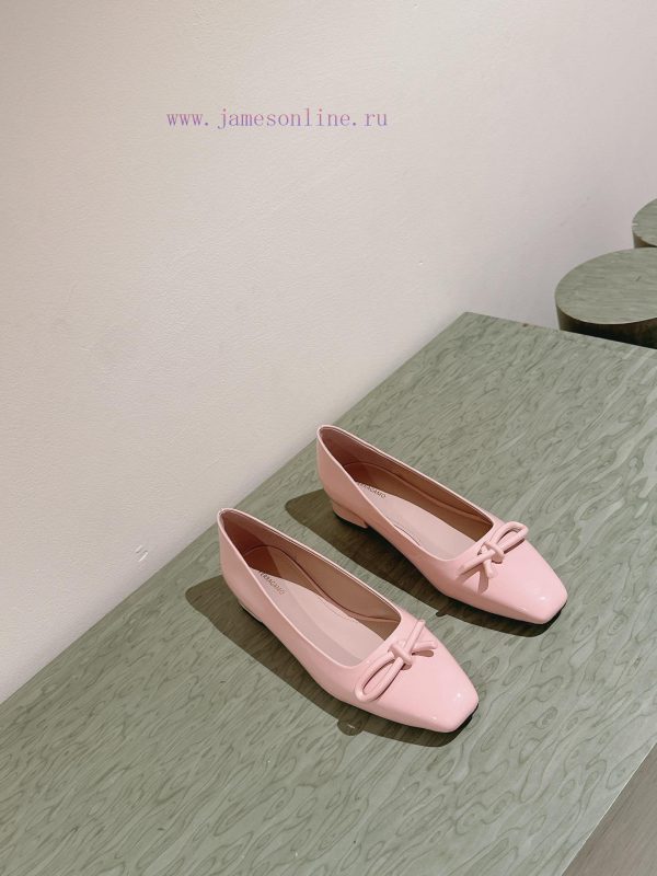| ²⁰²4 ??  ??Ferragam"Ferragamo Spring/Summer Collection's new product features a square b10vkvikx - Image 8