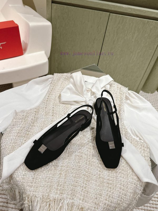 | ²⁰²4 ??  ??Ferragam"Ferragamo Spring/Summer Collection's new product features a square bnnpqbp5m - Image 4