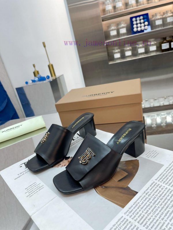 New Product Launch ️ Burberry Thick Heels and Flat Slippers Channel Goods Vulcanized One Stewte0683c
