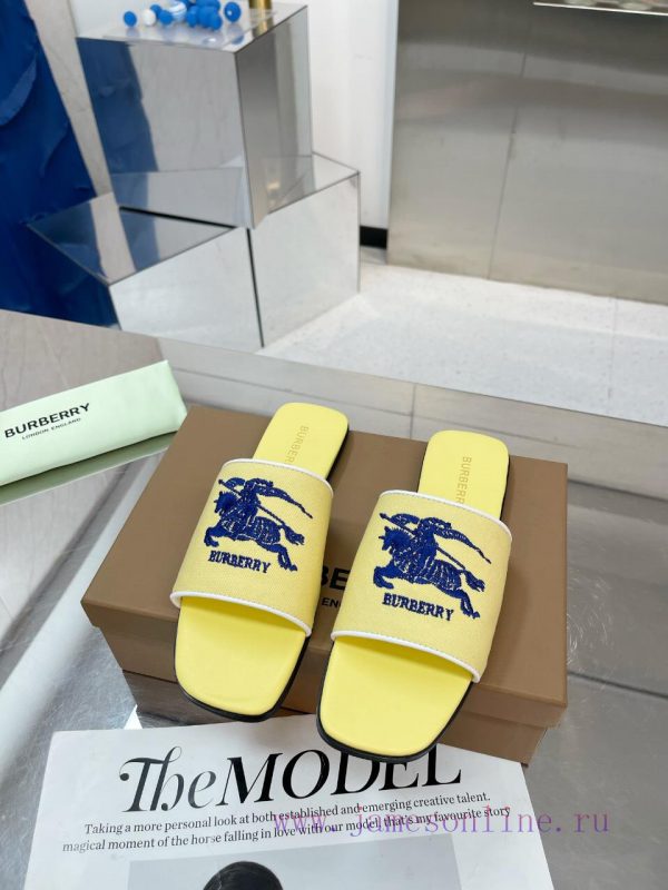 New Product Launch ️ Burberry Thick Heels and Flat Slippers Channel Goods Vulcanized One Sted6i14ziy - Image 4