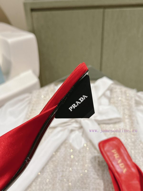 | ²⁰²4 ??  ??Prada's new spring and summer stunning slippers are so surprising this season.q9k0q8ie - Image 5