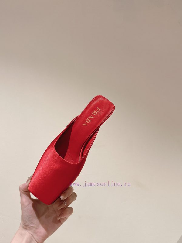 | ²⁰²4 ??  ??Prada's new spring and summer stunning slippers are so surprising this season.q9k0q8ie - Image 10