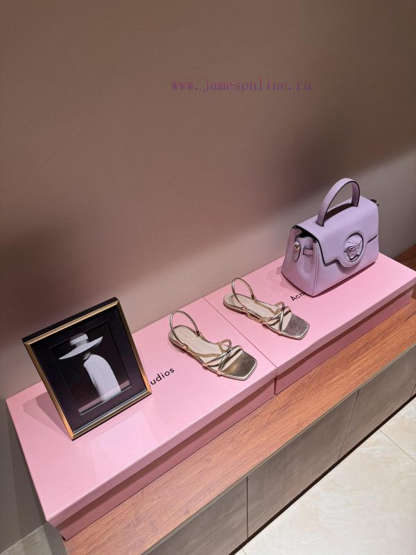 The most2024 Spring/Summer New Product Gianvito Rossi-Metal chain square toe flat sandalsGiay7ngedf6