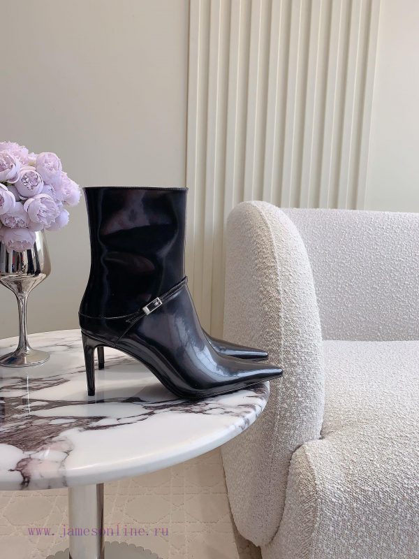 YSL's new high-heeled short boots were originally purchased and developed as a versatile sli7mwf3i3u - Image 3