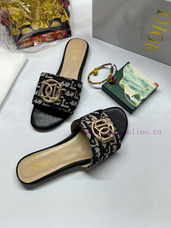 2024 Dior new women's flat slippers Fashionable and innovative Simplicity and grandeur witho1gwaqdnb - Image 4