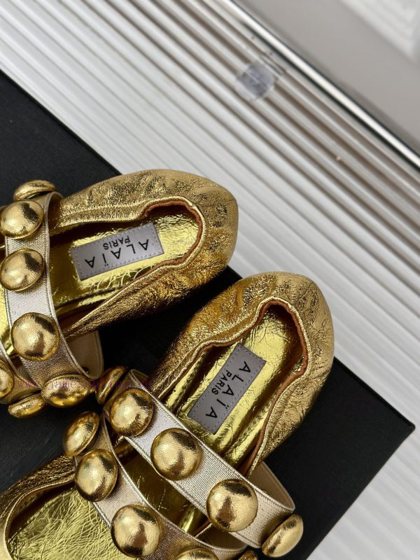 AlAIA | Classic retro pearl Mary Jane shoes from AlAIAFull of girlish style, with both moderimp6ibob - Image 9