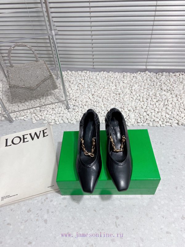 Bottega Veneta 24 new BV small square chain high heels single shoe◾ Shoe upper made of cowhix77dwda2