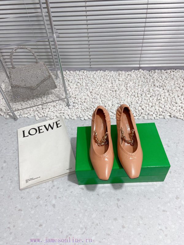 Bottega Veneta 24 new BV small square chain high heels single shoe◾ Shoe upper made of cowhihs6q8e8g