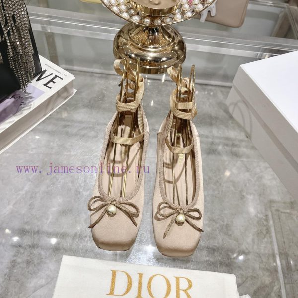 Top versionDior 2024's new and most beautiful ballet shoes ? The Rice noodles satin surface s2wdxgll