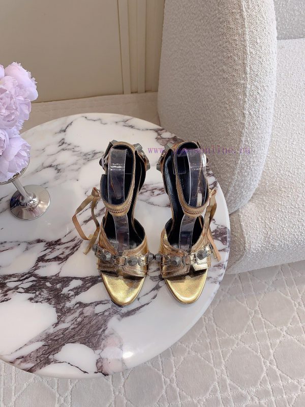 Balanciag * Classic Rivet Motorcycle High Heels Sandals Sweet Cool Girl's Favorite Feet Are ta6aom4a