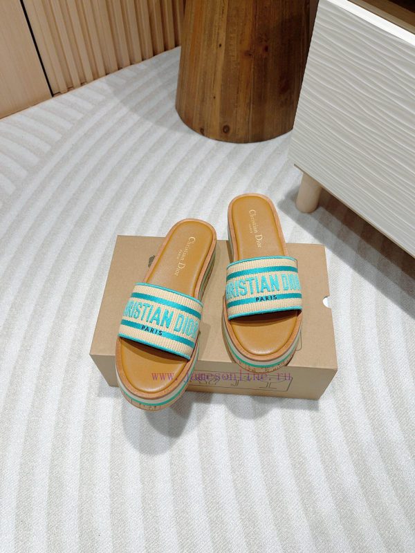-24Ss new Dior Riviera Dway embroidered thick soled slippers in jelly colorThis Dway thick s2fd6nez5 - Image 4