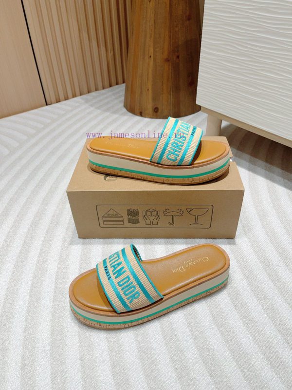 -24Ss new Dior Riviera Dway embroidered thick soled slippers in jelly colorThis Dway thick s2fd6nez5 - Image 6