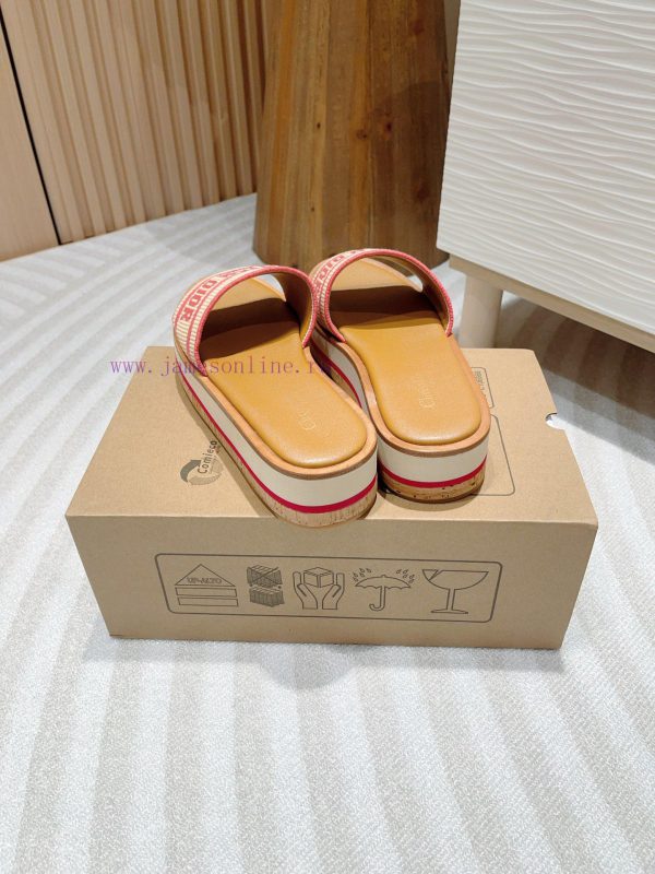 -24Ss new Dior Riviera Dway embroidered thick soled slippers in jelly colorThis Dway thick s9gtyaczc - Image 7