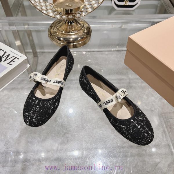 Top tierDior 2024 vs Spring/Summer New CollectionRound toe single shoe with small pearl stracidcrcrm - Image 3