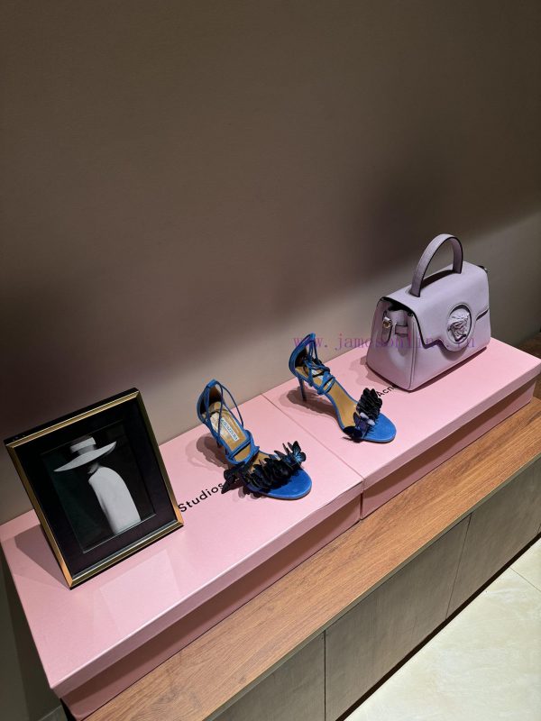 The mostAQUAZURA Big Pineapple Butterfly ? Decorative high heels2024 Spring/Summer Butterflynitv4po0